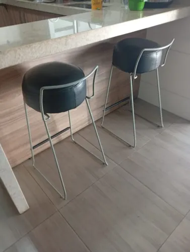 Cadeiras Banquetas 