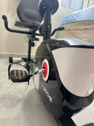 Bicicleta Ergométrica Horizontal Kikos KR 3.8