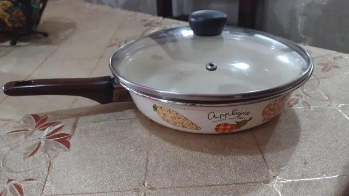 Panela de ferro esmaltada
