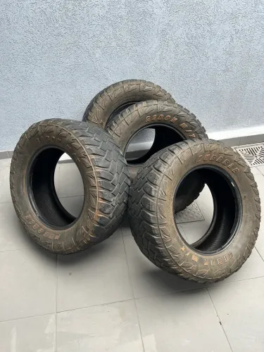 Jogo 4 pneus 33x12.50R18LT Rebok M/T Durable