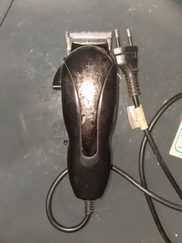 Máquina de cabelo profissional force barber usado