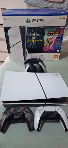 PlayStation 5 2 controles fone original dele e jogos