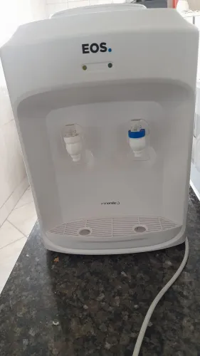 Bebedouro elétrico