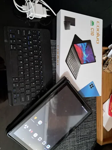 Tablet coolvo c10 com teclado e capa