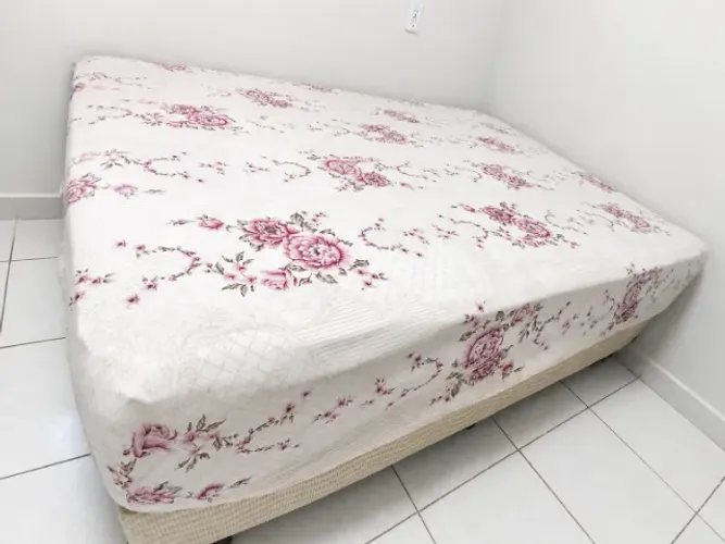 Cama Box Queen Size Biflex com Colchão
