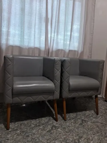 Poltronas e Cadeira de escritório 