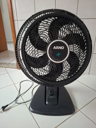 Ventilador de mesa Arno Ultra Silece Force