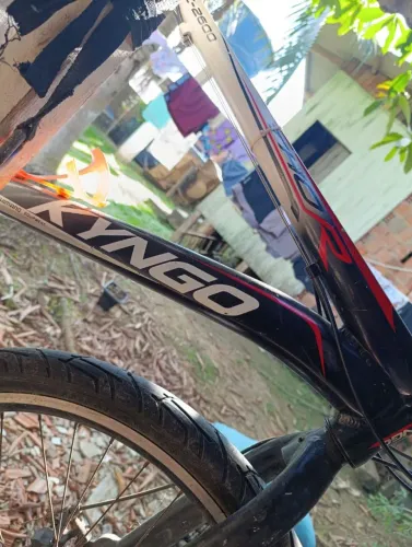 Bicicleta kyngo alumínio aro 26, precisando arrumar os freios
