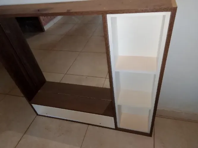 Armário superior pra banheiro