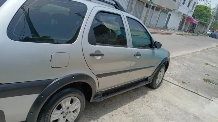 Fiat Palio Week. Adv/adv Tryon 1.8 MPI Flex 2006