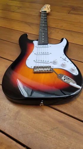 Guitarra encore e6 stratocaster