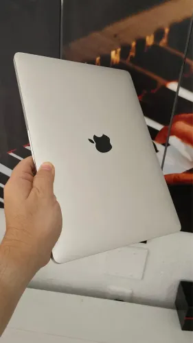 MacBook Pro Tela Retina 4k - Em até 6x SEM JUROS no Cartão