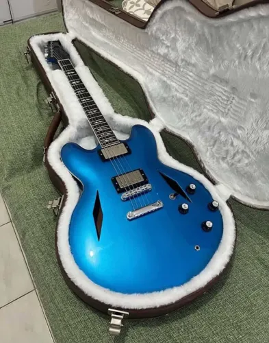 Guitarra Dave Grohl MV Guitars - Leia anúncio