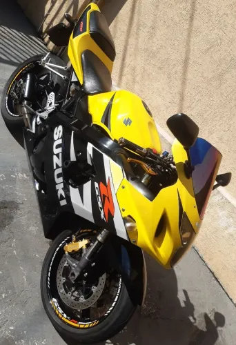 Suzuki GSX-R 750 SRAD 2005