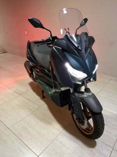 Yamaha XMAX 250 ABS - Baixíssima Km - Estado de Zero