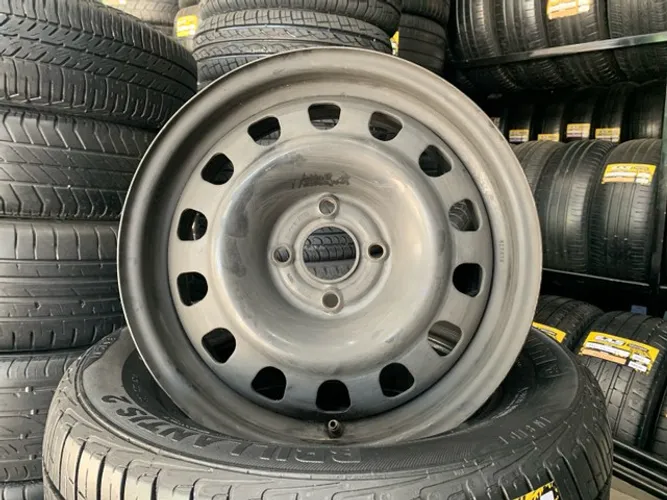 Rodas de Ferro Aro 15 Furação 4x100 4x108 (Usada) A partir de 249,00 UN / Fiat 4x98 350,00