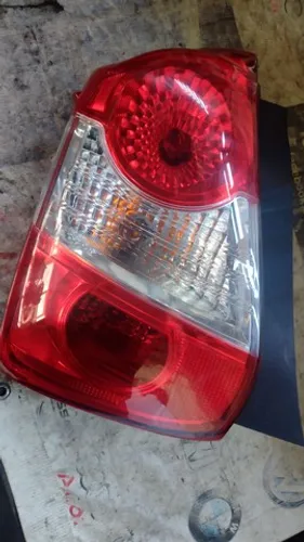 Lanterna Traseira Toyota Etios L/E 14/19