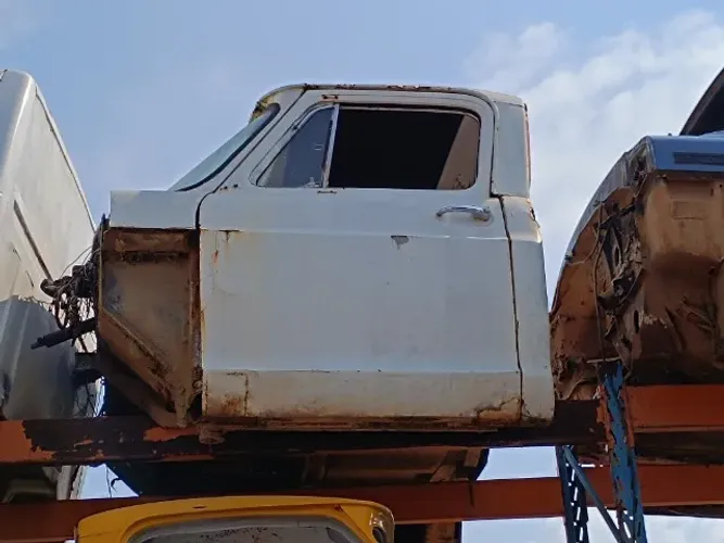 Cabine C10 C14 C15 Gabine C10 C14 C15 Pick Up Cabine GM C-10