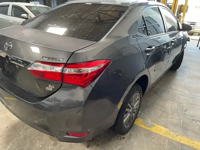 Sucata Toyota Corolla 2015 ( Peças )