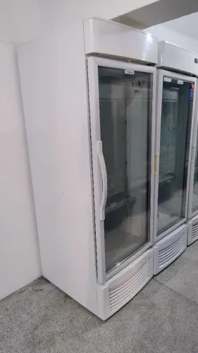 Freezer vertical expositor congelados 