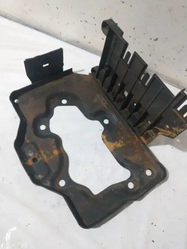 Caixa bateria gm/Vectra 98/00