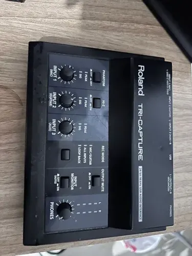 Placa de som Interface roland tri capture