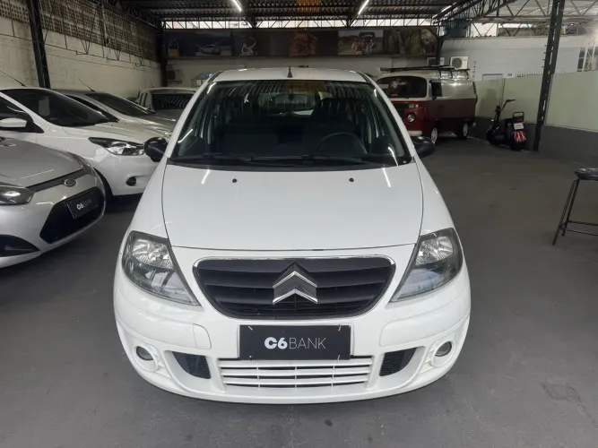 Citroen C3 GLX 1.4/ GLX Sonora 1.4 Flex 8V 5P 2012