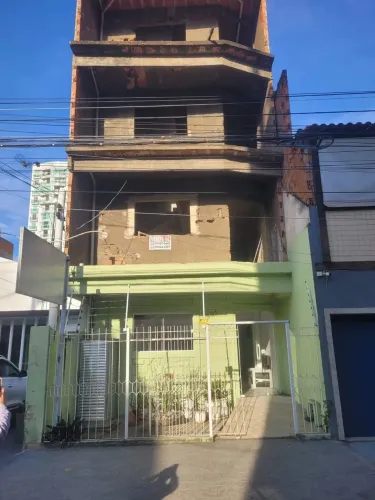 Clínica Equipada à Venda com Expansão em Andamento  Oportunidade de Negócio Pronto para Op