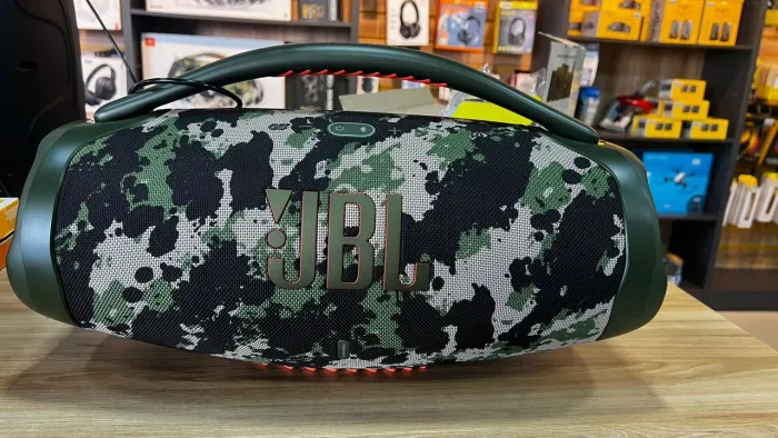 JBL Boombox 3 - Som Potente e Portátil