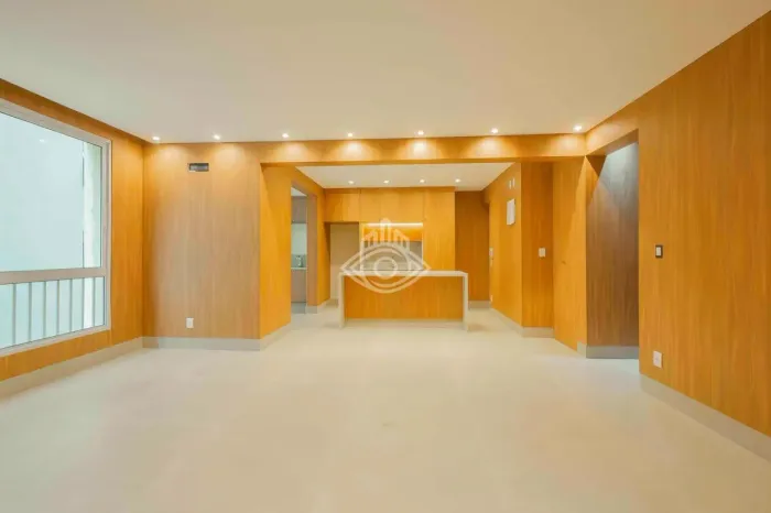 Apartamento Pronto para Morar no Coração do Itaim Bibi, SP!
