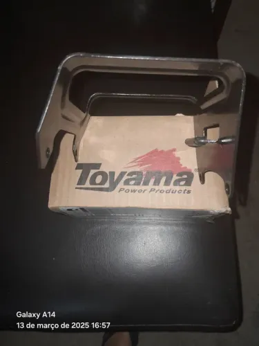 Suporte tanque combustível roçadeira