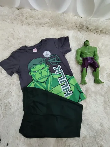 Conjunto infantil Hulk/ Marvel 