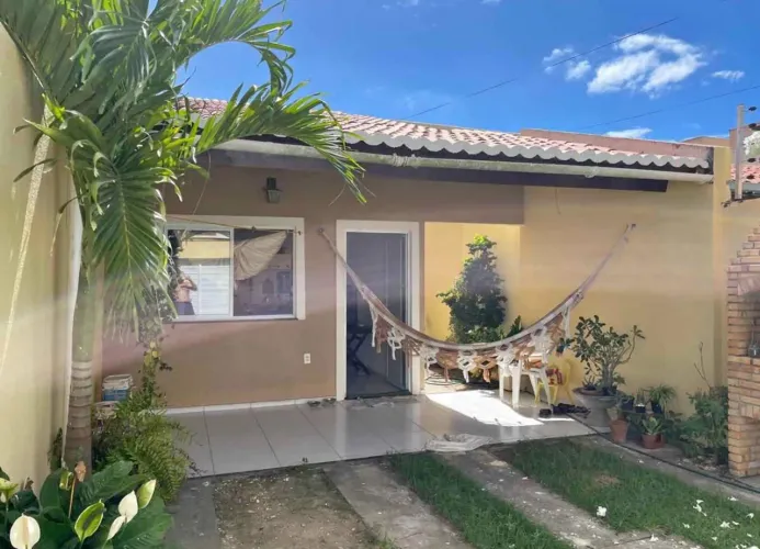 VENDO NO CENTRO DE MARITUBA fc