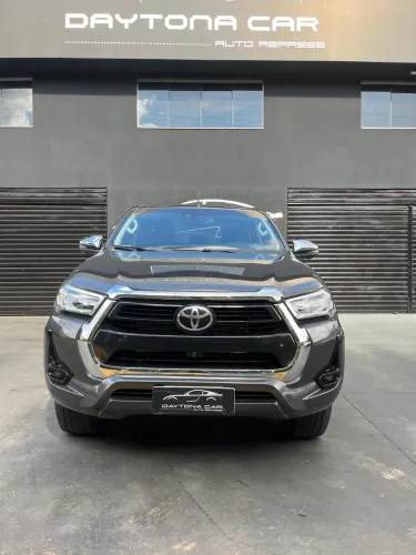 Toyota Hilux CD SRX 4X4 2.8 TDI 16V Diesel Aut. 2022