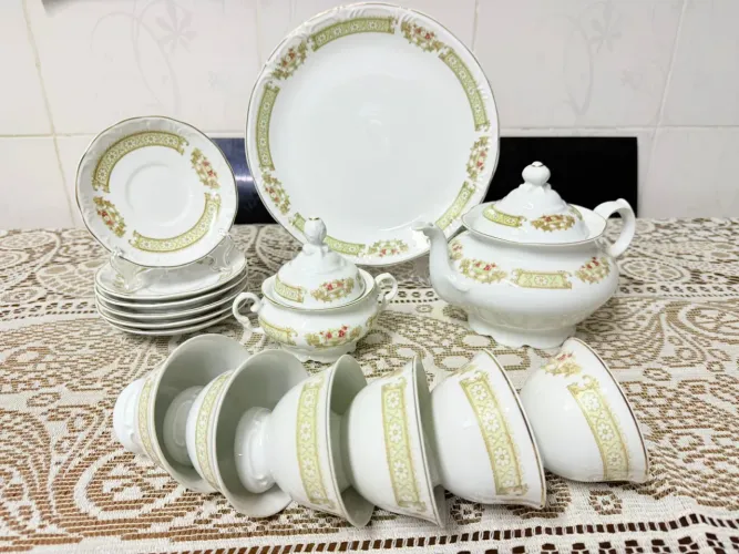 Jogo de Chá em porcelana Schmidt 