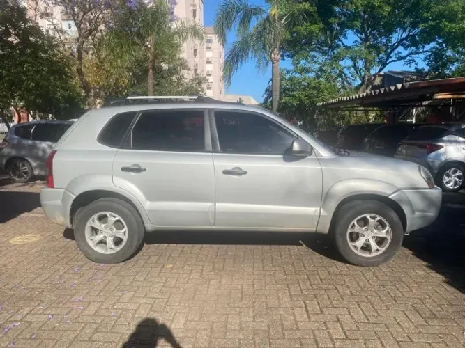 Hyundai Tucson 2.0 16V Mec. 2012