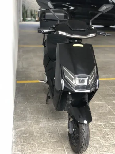 Moto Elétrica semi nova