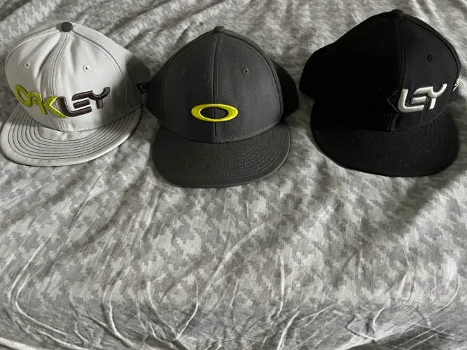  Boné Oakley 
