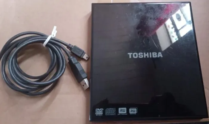 DVD portátil Toshiba PA3761U1DV2 USB 2.0 supermulti drive