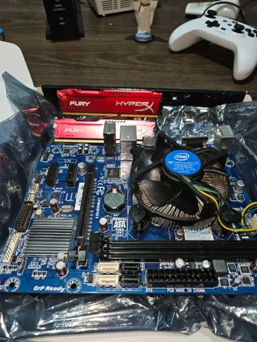 Kit intel i5 4440 + placa mãe + memoria Hyperx Fury