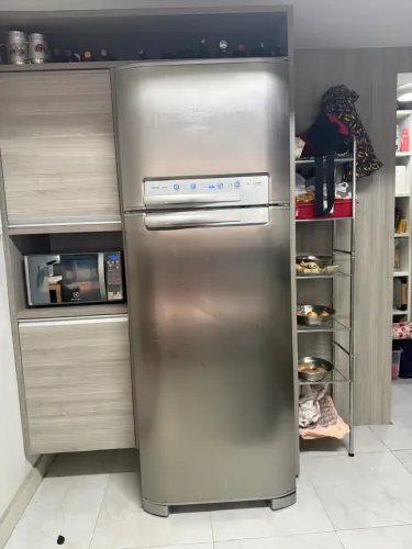 Geladeira Eletrolux DF50X