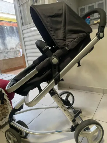 Carrinho de Bebê com Bebê Conforto Safety 1st - Usado em ótimo estado