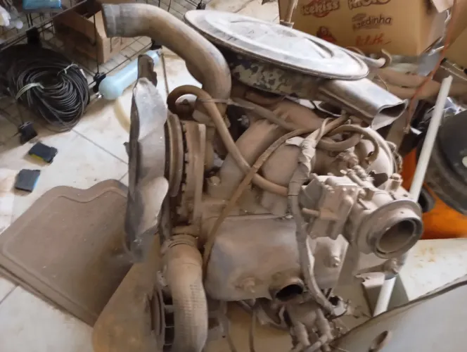 Motor Ford 1.6 cabeçote azul ótimo