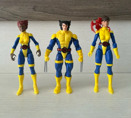 Bonecos Marvel Legends
