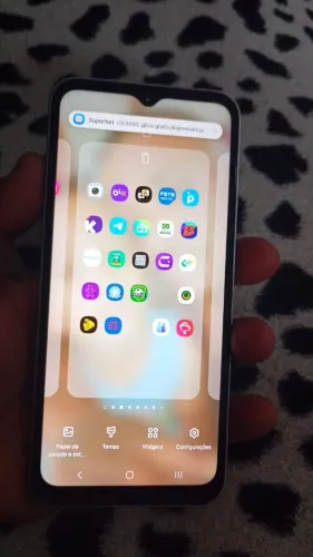 Vendo galaxy a14 5 g ,128 gigas , com carregador impecável