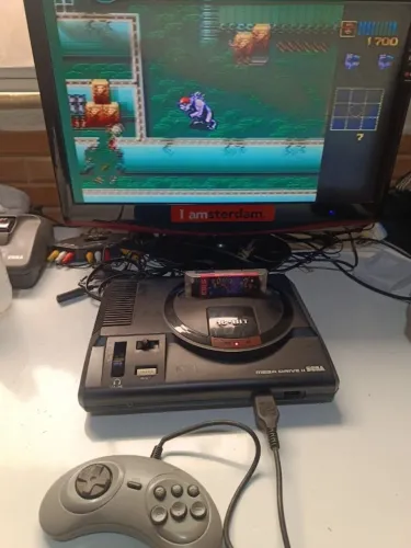 Mega Drive 2 + Everdrive