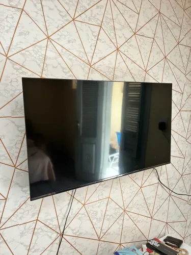 Descrição: TCL LED TV 43 S5400A FHD ANDROID TV