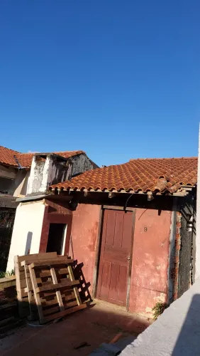 Telhas e outros materiais 