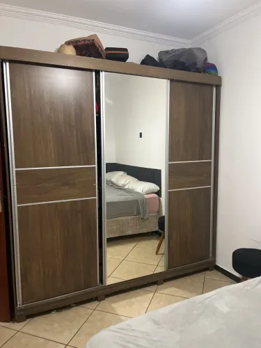 Guarda roupa casal