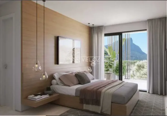 Apartamento - / Residencial / Gávea